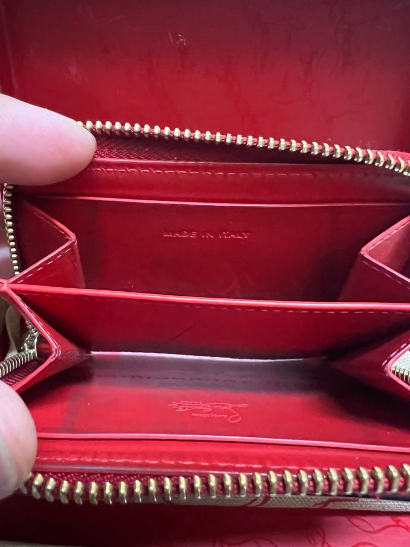 Christian Louboutin ケース ベージュ/レッド