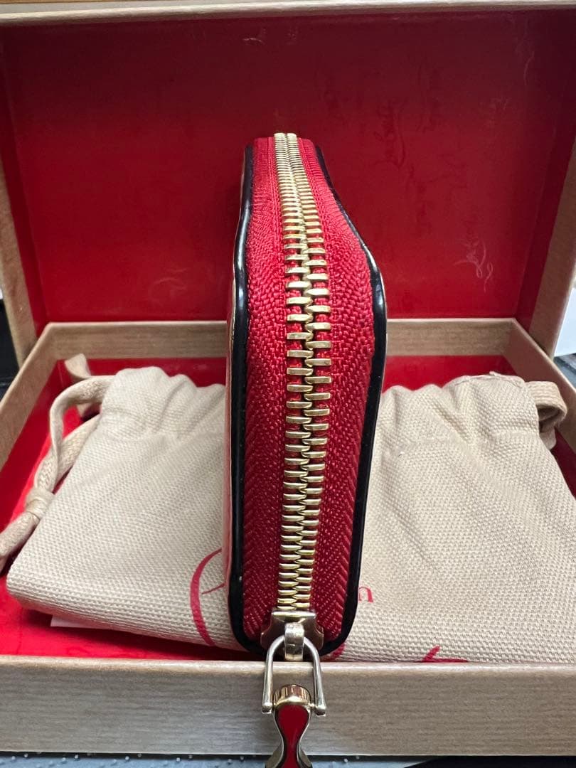 Christian Louboutin ケース ベージュ/レッド