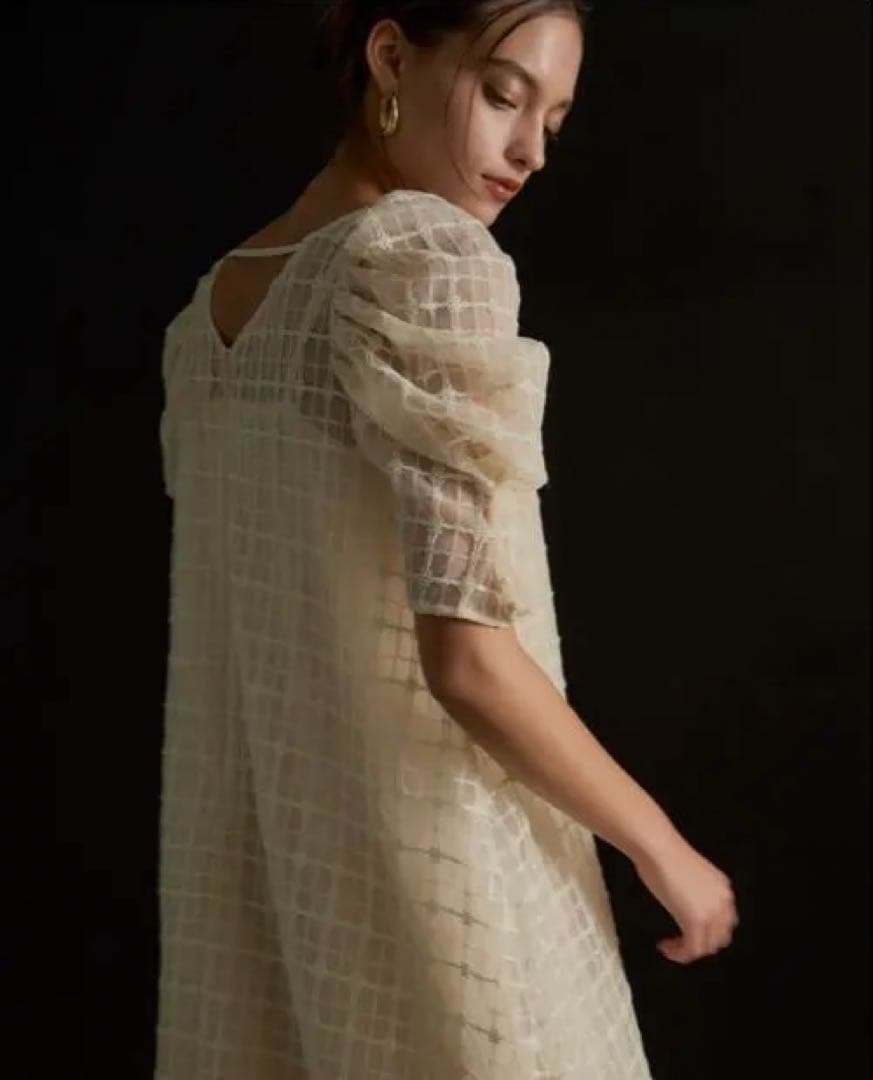 LE’RURE　Kiarakira check onepiece　ベージュ・S