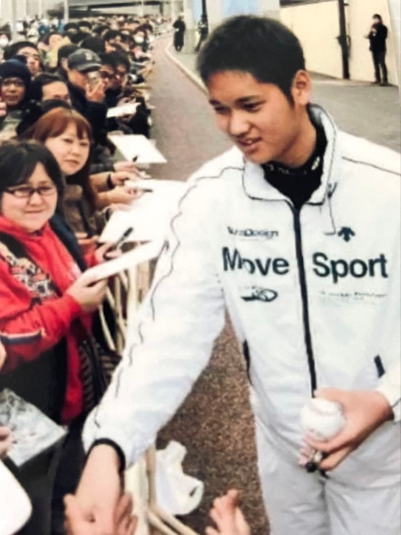 大谷翔平 直筆サインボールとサイン入りフォトセット＆パンフレット