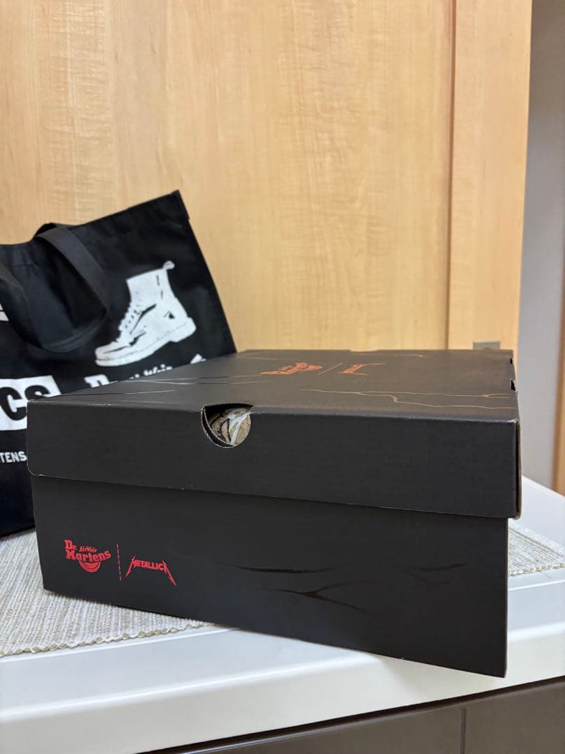 Dr.Martens 1460 llica Skull UK8 8ホール