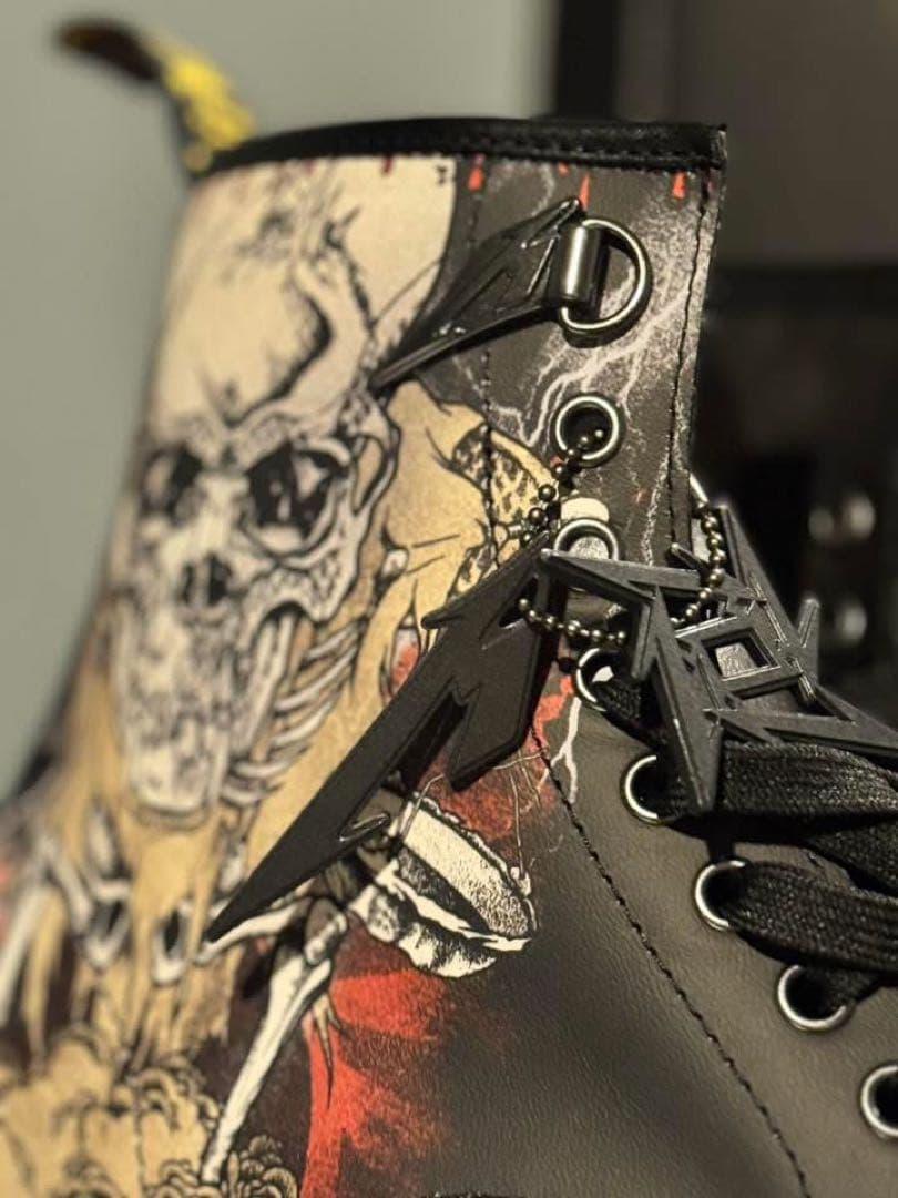 Dr.Martens 1460 llica Skull UK8 8ホール