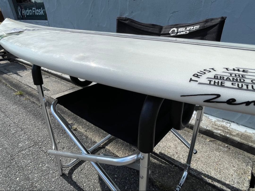 ジャスティスサーフボード　バーニング　5’7