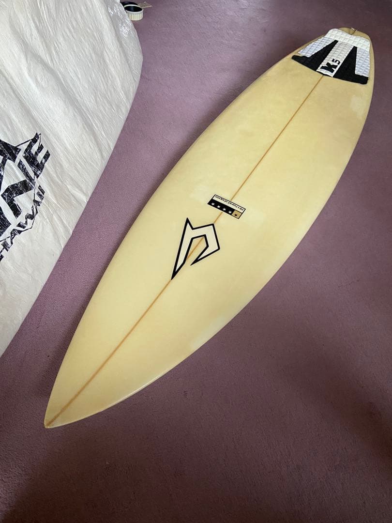 ジャスティス　RH 6'2\" ショートボード ケース付き