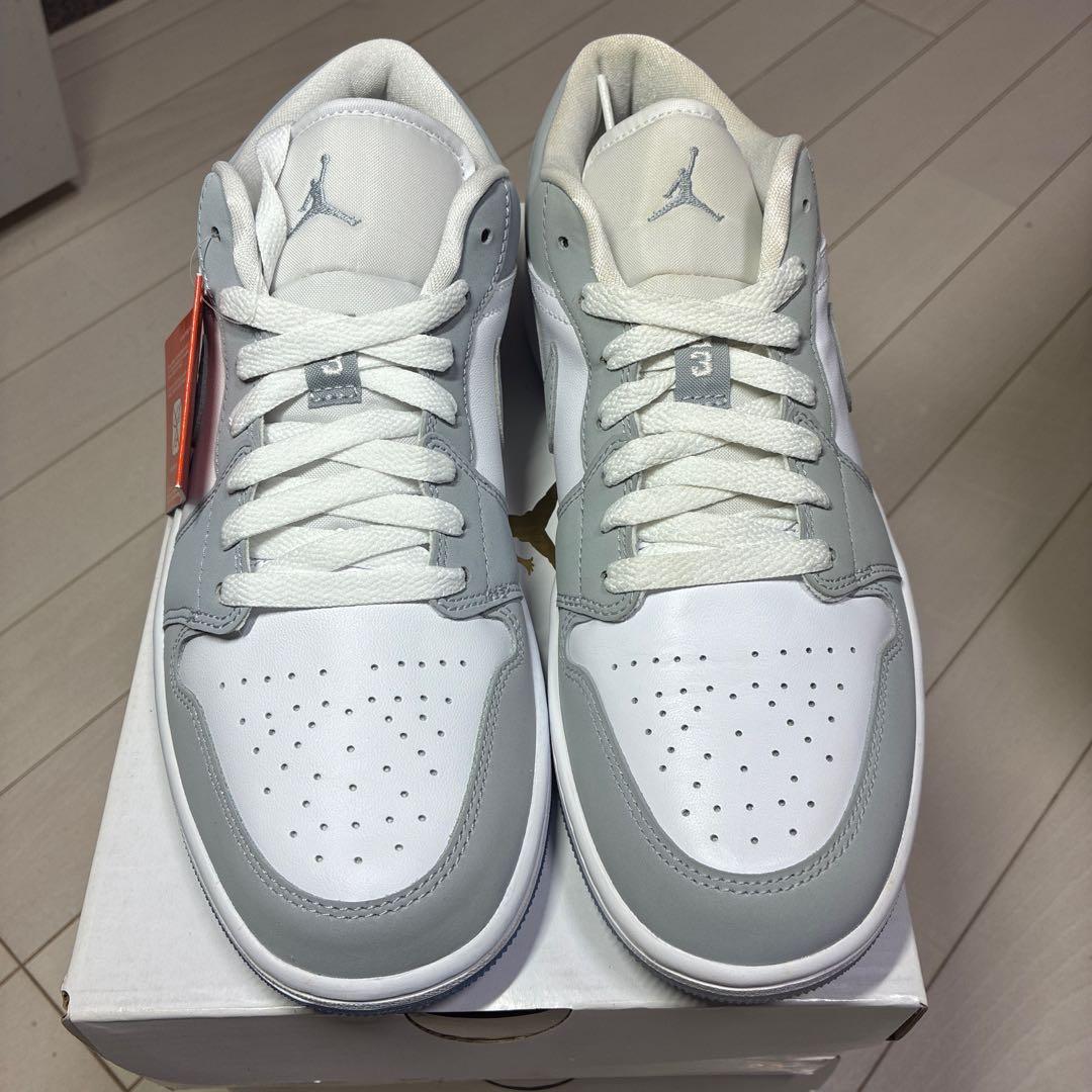 新品・未使用⭐️ナイキ　エアジョーダン　ウルフグレーDC0774-105 27cm