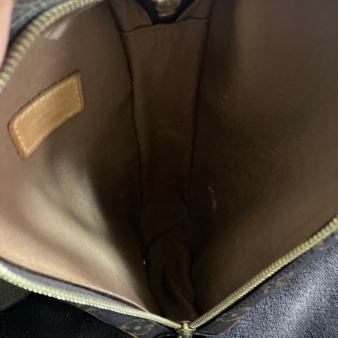 ルイ・ヴィトンポシェット・ガンジュ