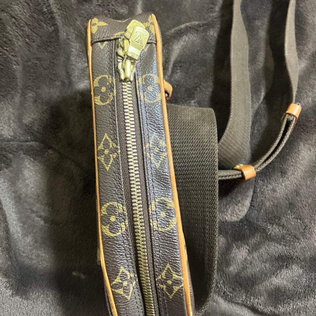 ルイ・ヴィトンポシェット・ガンジュ