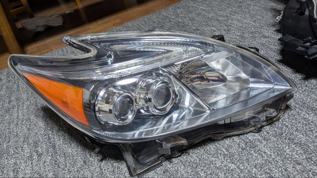 30プリウス 後期LEDヘッドライトUS仕様