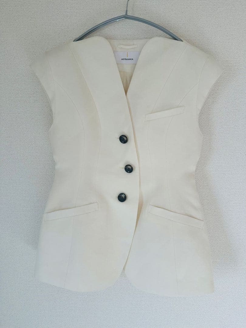 AKIRANAKA sesilia linen ジャケット