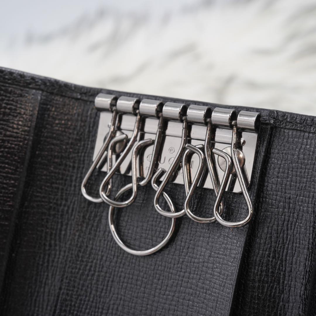 新品未使用品　箱付き　GUCCI グッチ　キーケース　ロゴグラム　ブラック