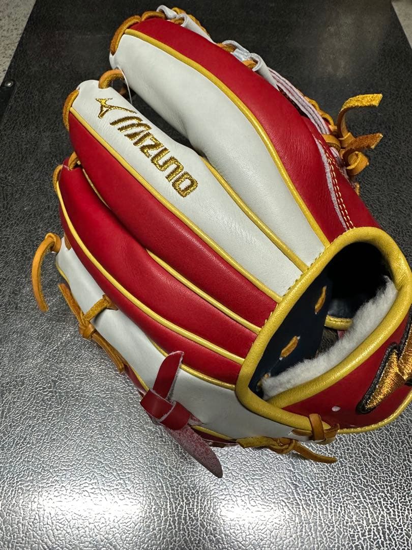 ぶ*マ様 限定　ミズノプロ　内野手用　軟式グローブ