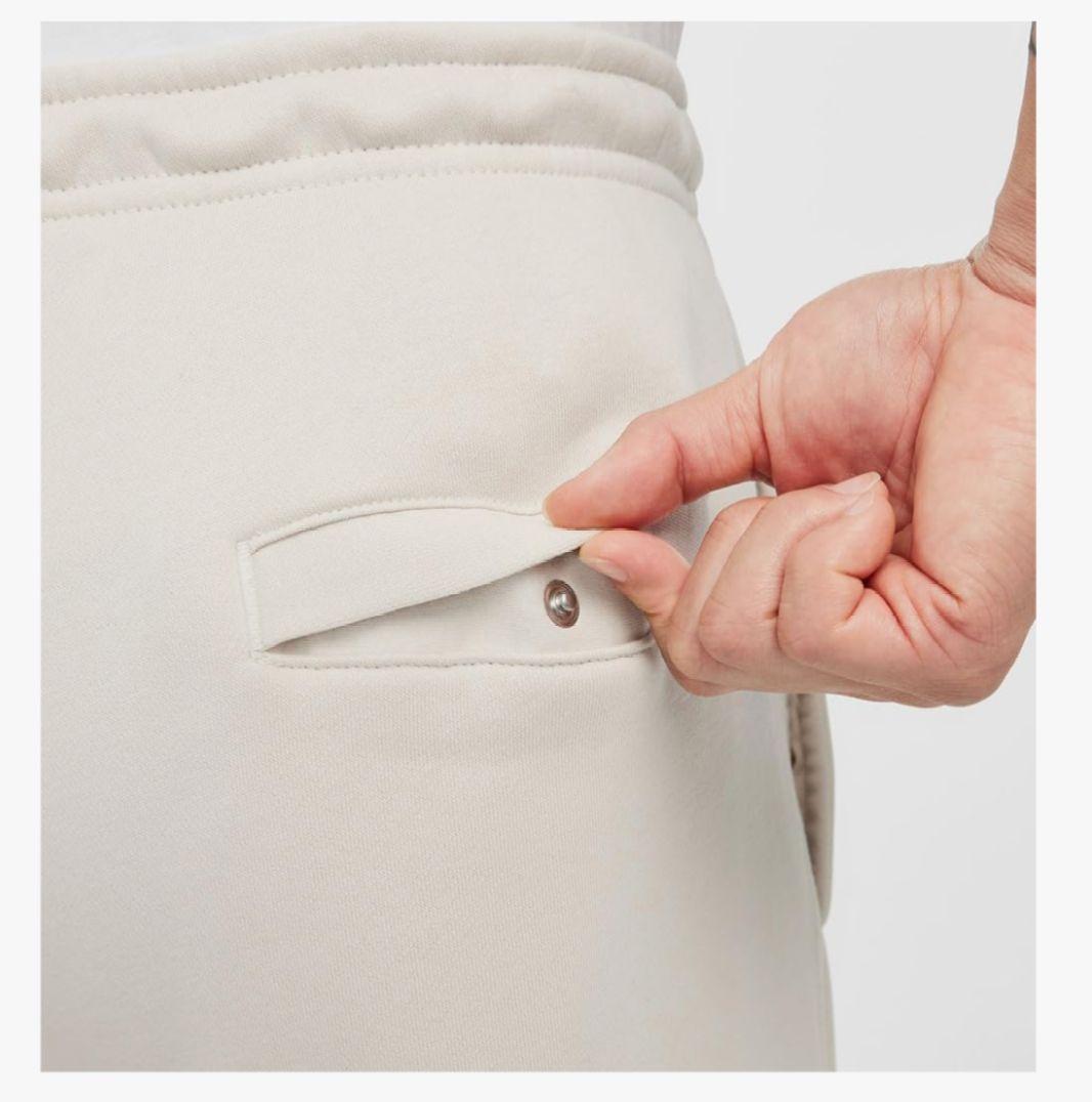 ナイキ　スウェットセットアップ　ベージュ　Sサイズ（レディースS〜М）