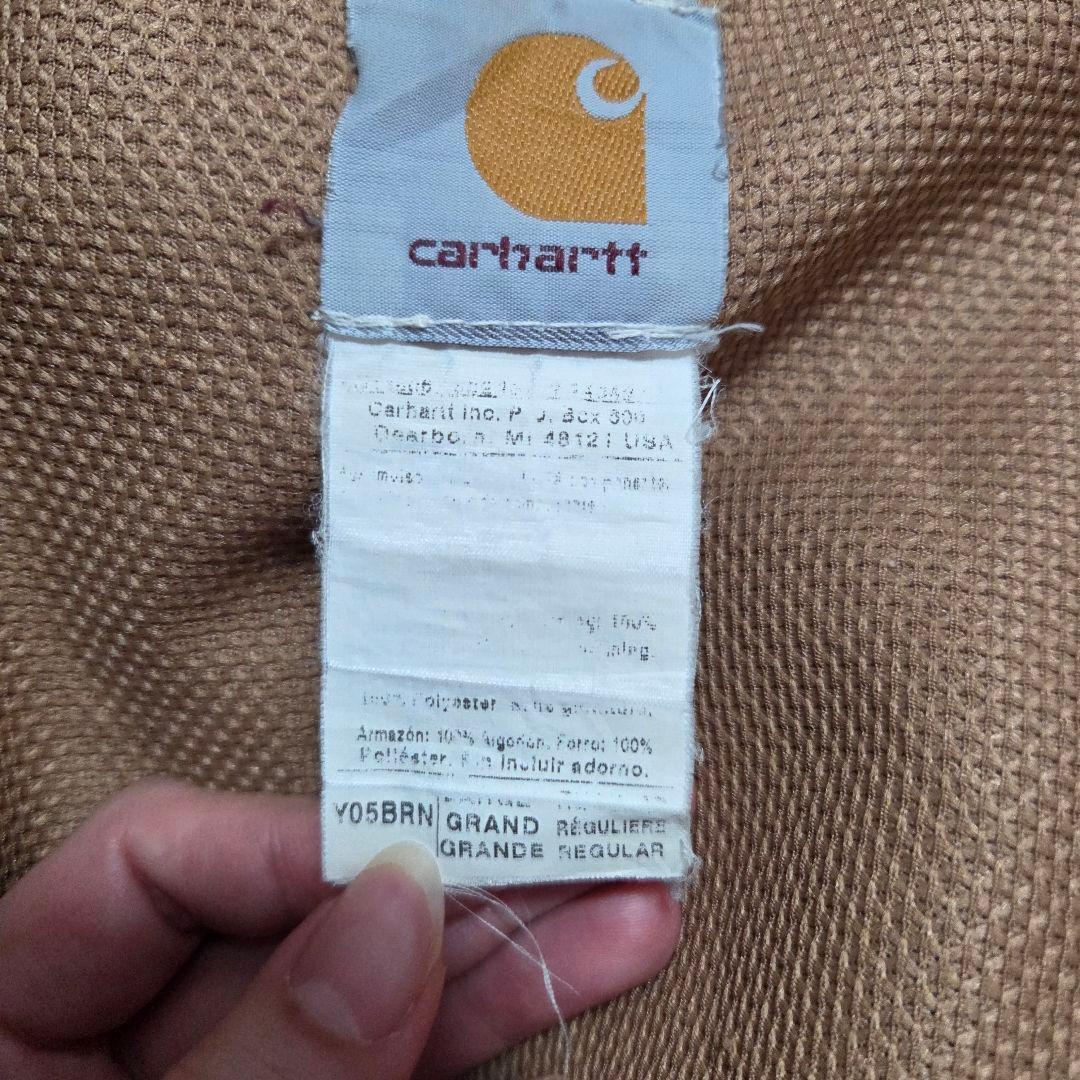 Carhartt フード付きベージュジャケット