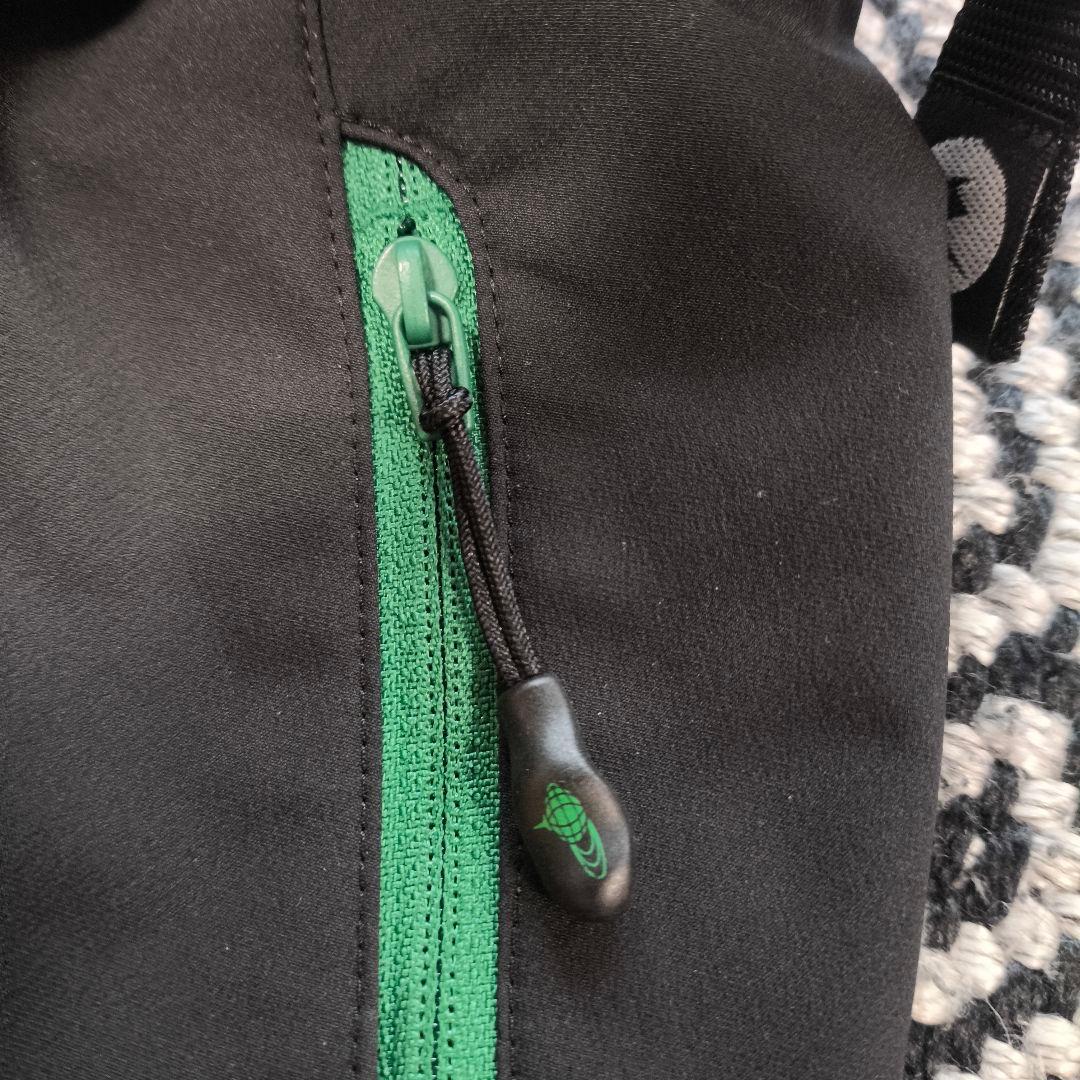 未使用　ビームスゴルフ　マーモット　パンツ　ブラック　グリーン　Sサイズ