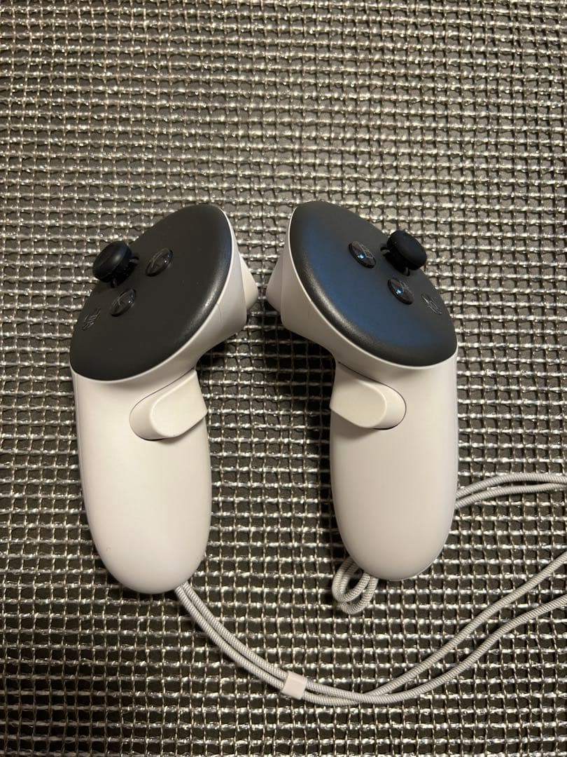 【超美品】 Quest 3 VRヘッドセット×付属品多数あり　125GB