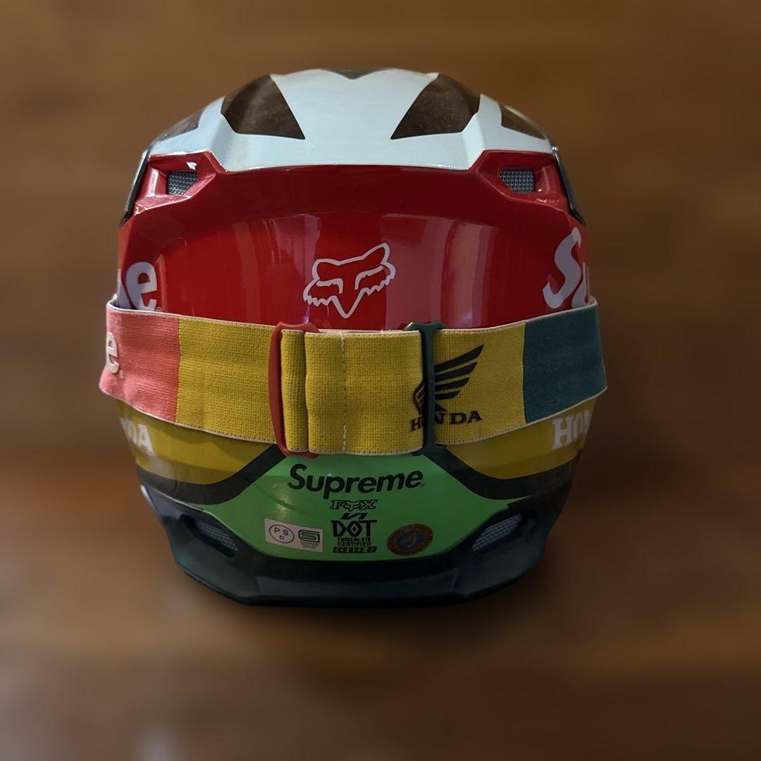 Supreme fox racing フルフェイスヘルメット‼️