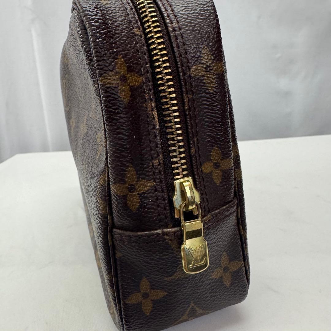 ルイヴィトン　モノグラムトゥルーストワレット23クラッチバッグ
