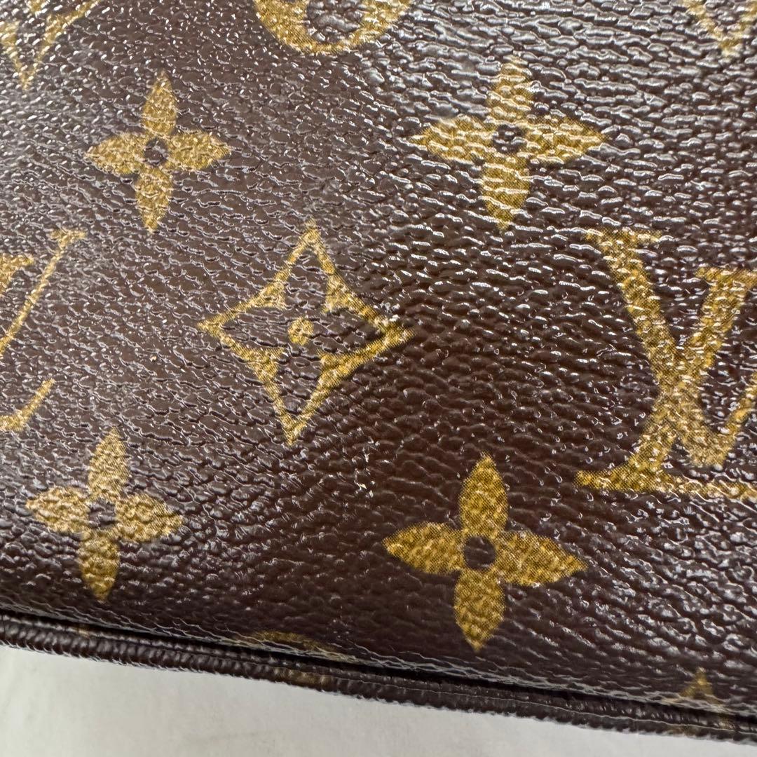 ルイヴィトン　モノグラムトゥルーストワレット23クラッチバッグ