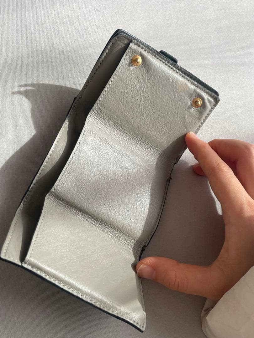 H*A様 LOEWE グリーン レザー 三つ折り財布