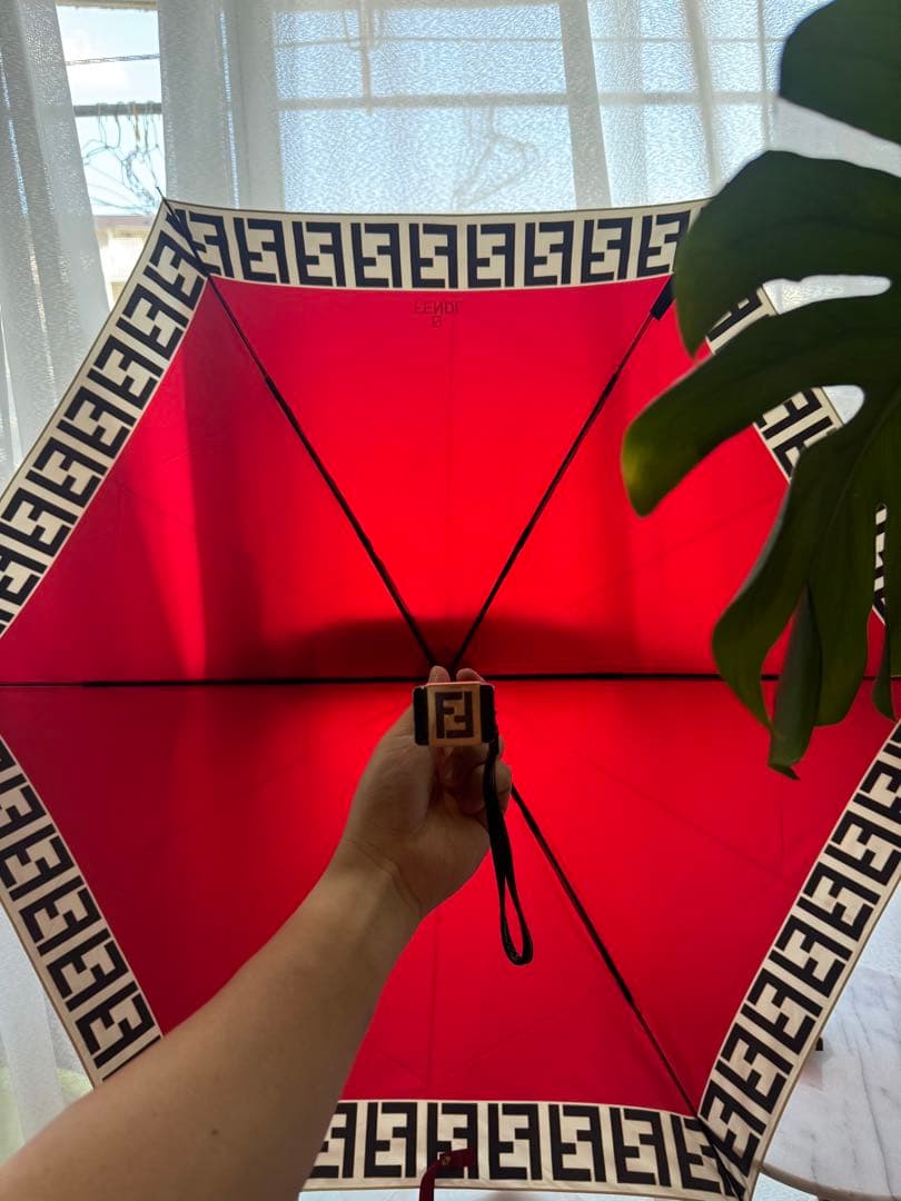 未使用 FENDI フェンディ 晴雨兼用折りたたみ傘