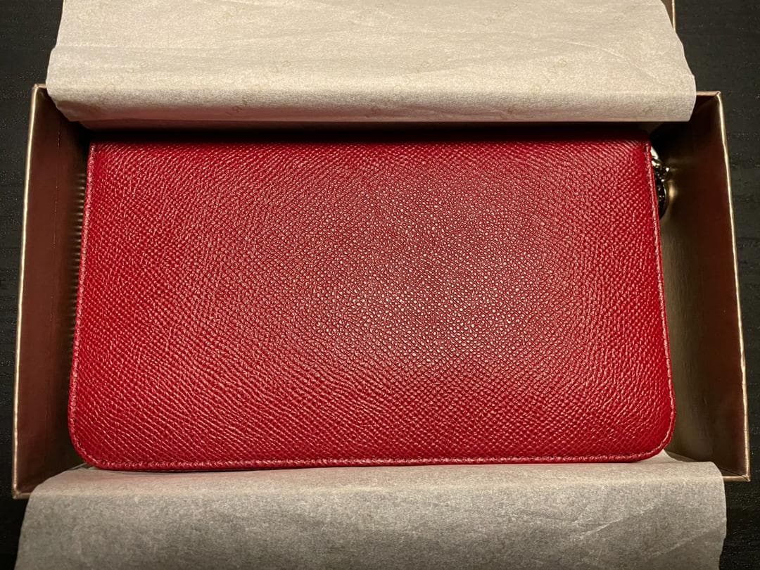 BULGARI レッド 長財布