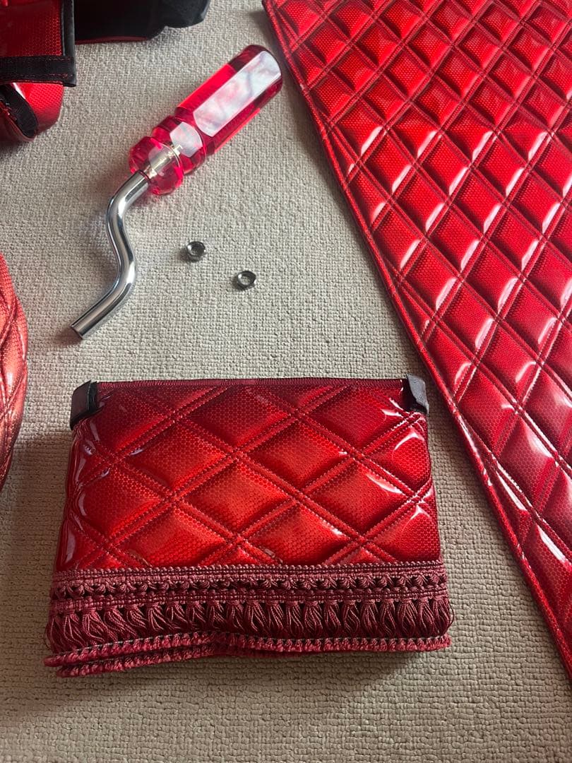 いすゞ　ファイブスターギガ　※安全センサーなし大型車用　蒼星レッド内装セット