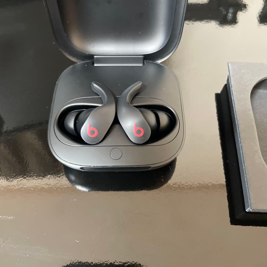 イヤホン Beats Fit Pro