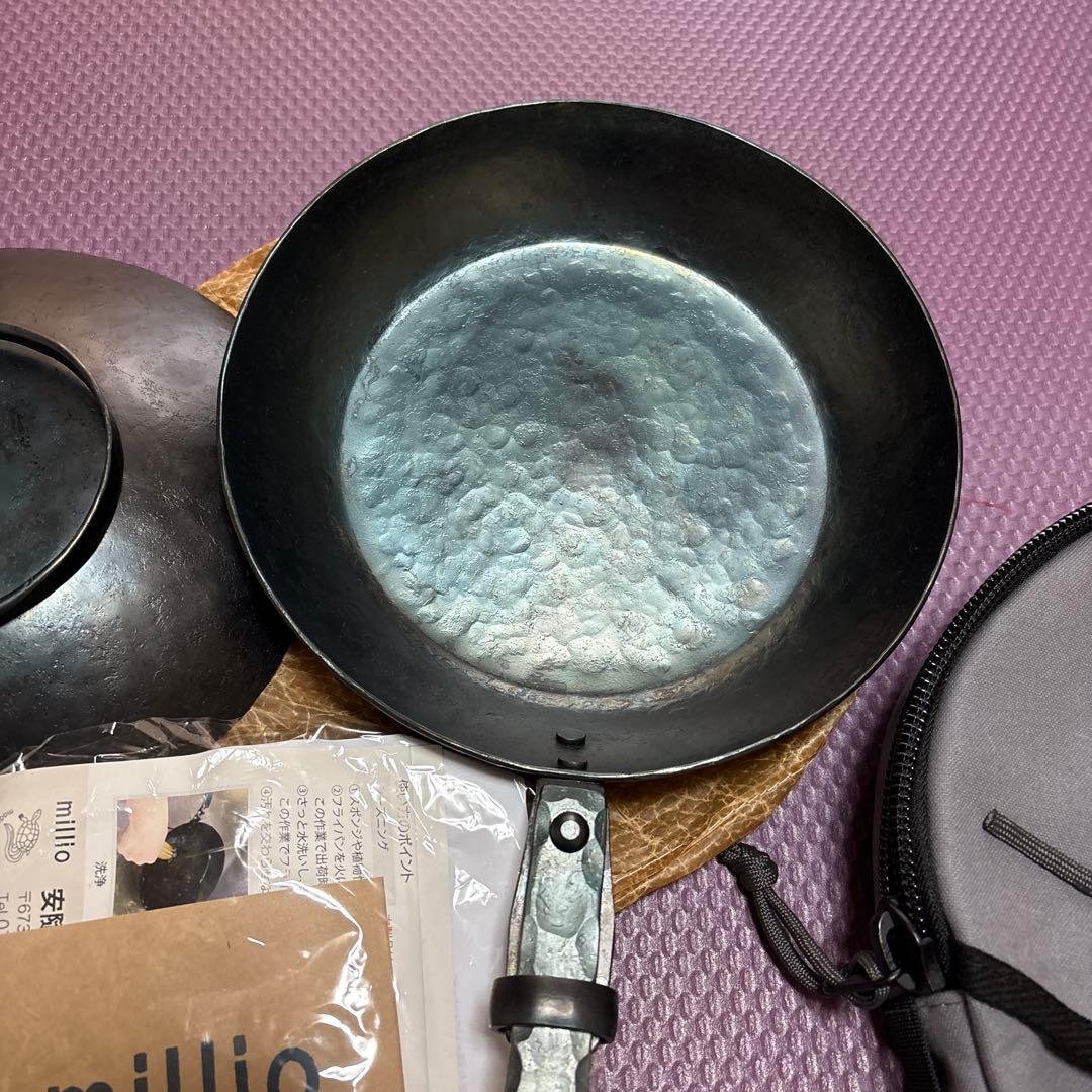 millio 鉄製フライパンサンゾーモデル22cm収納カバーセット