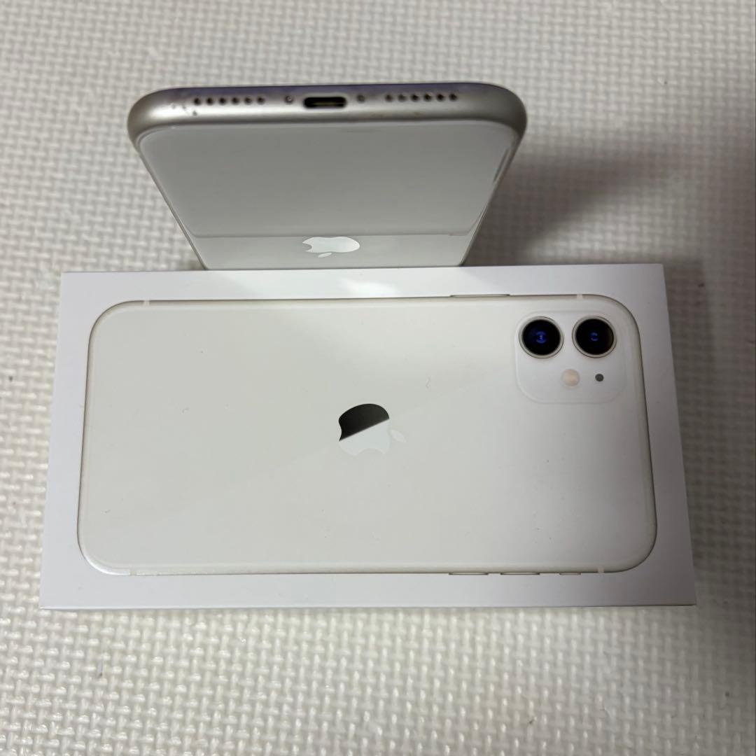 メルユミティ【美品・SIMフリー】iPhone11 128GB ホワイト
