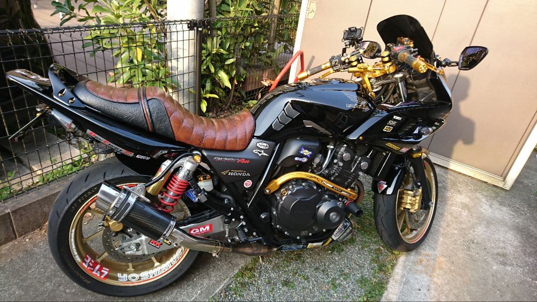 CB400SB　DEKAVICスリップオン マフラー カーボンファイバー調