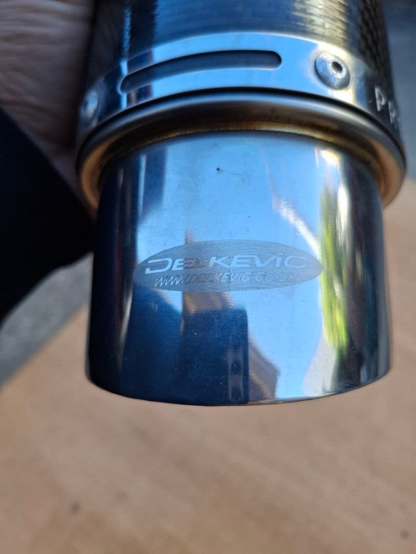 CB400SB　DEKAVICスリップオン マフラー カーボンファイバー調