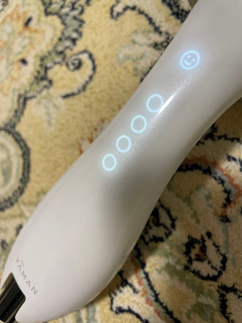 動作確認済み　YAMAN WAVY EP-15W 美顔器