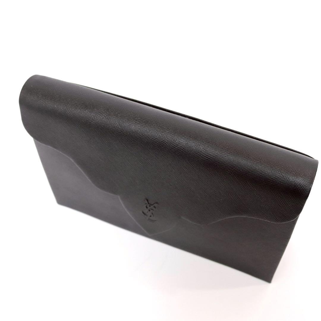 箱付き イヴサンローラン　カサンドラロゴ　クラッチバッグ　サフィアーノ　レザー