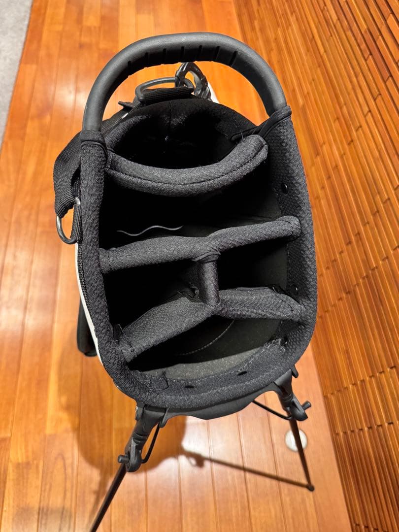 JONES TROUPER オリーブ・ホワイト