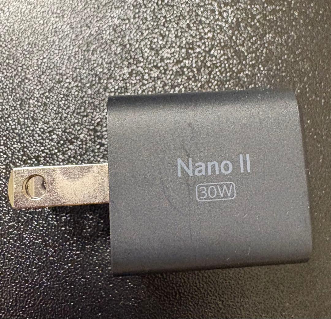 Apple iPhone SE 64GB ホワイト 本体