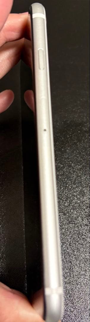 Apple iPhone SE 64GB ホワイト 本体