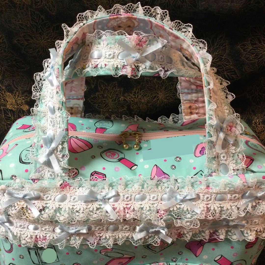 ずっきー様❣️オリジナル箱型ボストンバック1個