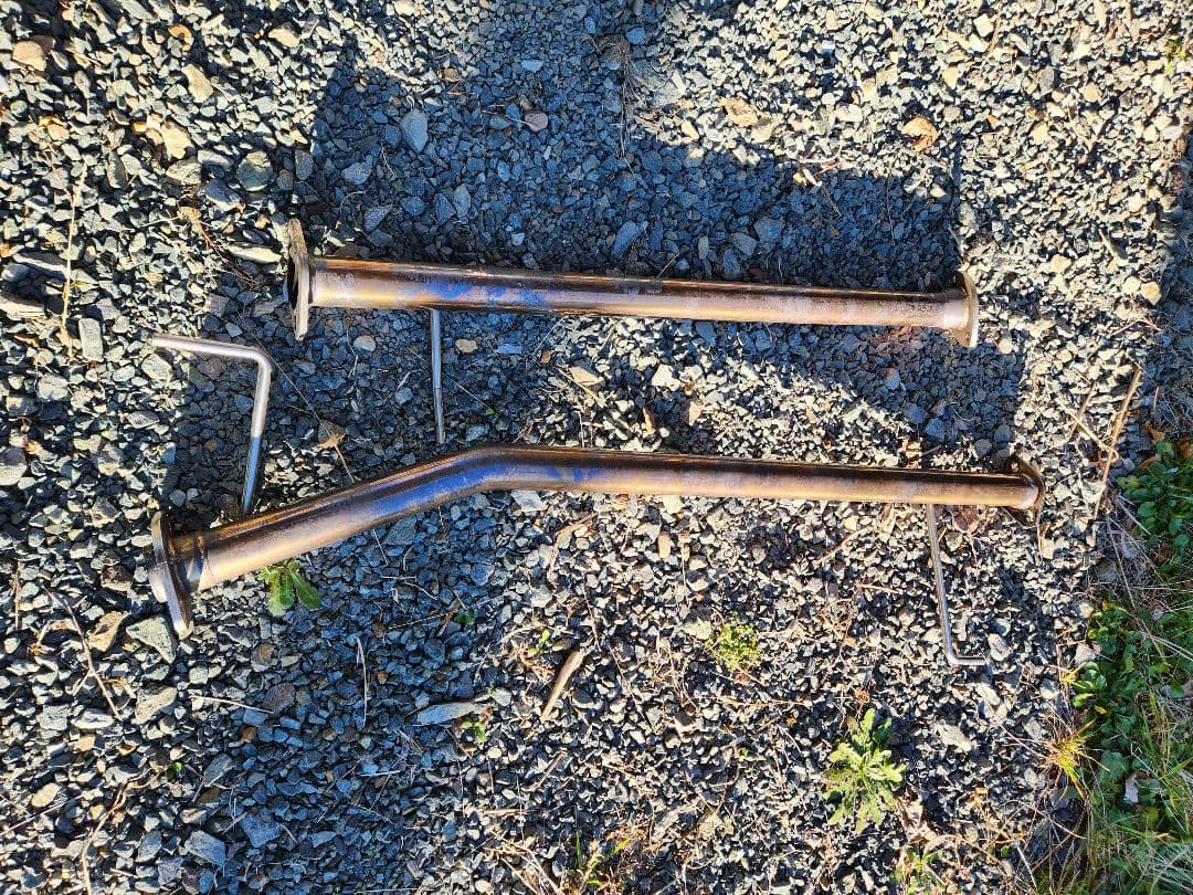 スリーキャッツ製中間マフラーセンターマフラーアルファードヴェルファイア30後期