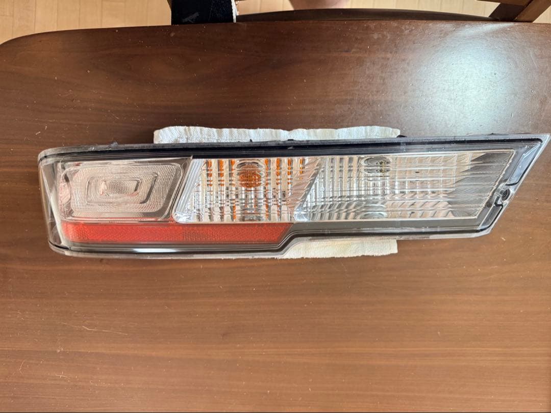 ハイゼットカーゴs321v後期型 純正テールランプ