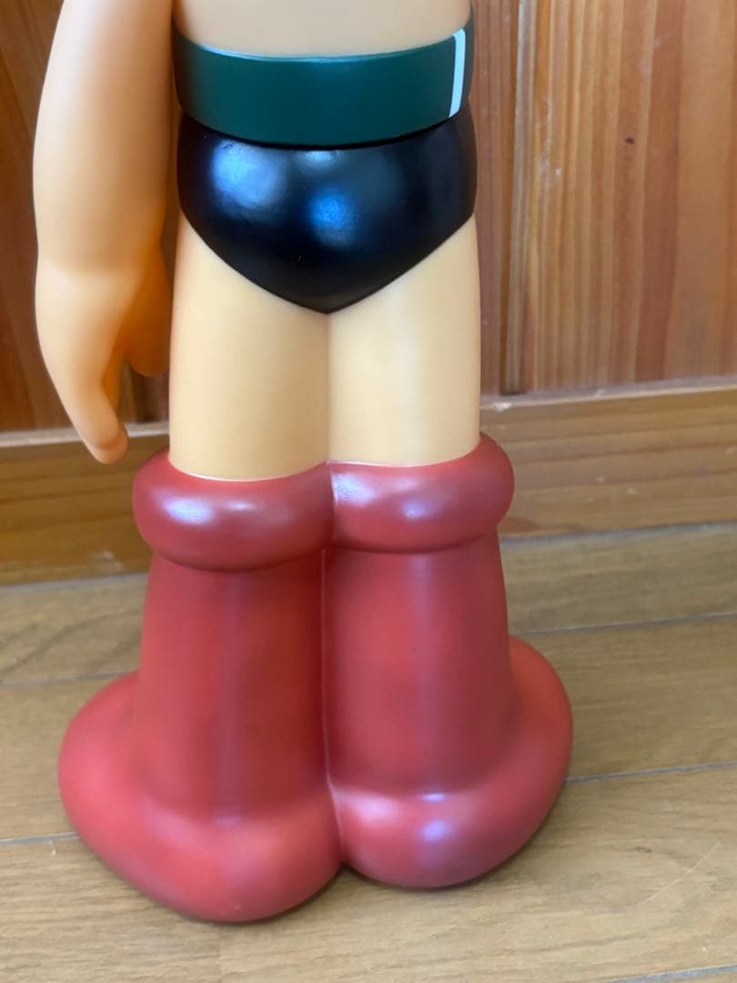 敬礼タイプ　鉄腕アトム　ビリケン商会　2007年　日本製 高さ:約40cm