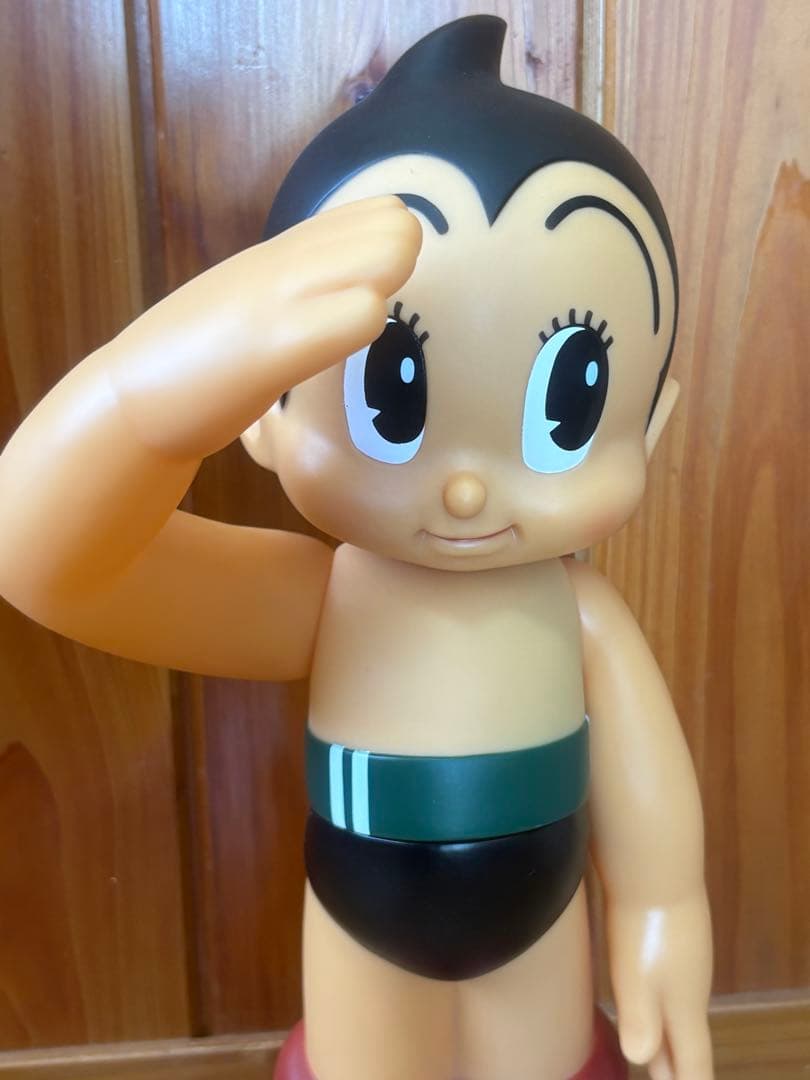 敬礼タイプ　鉄腕アトム　ビリケン商会　2007年　日本製 高さ:約40cm