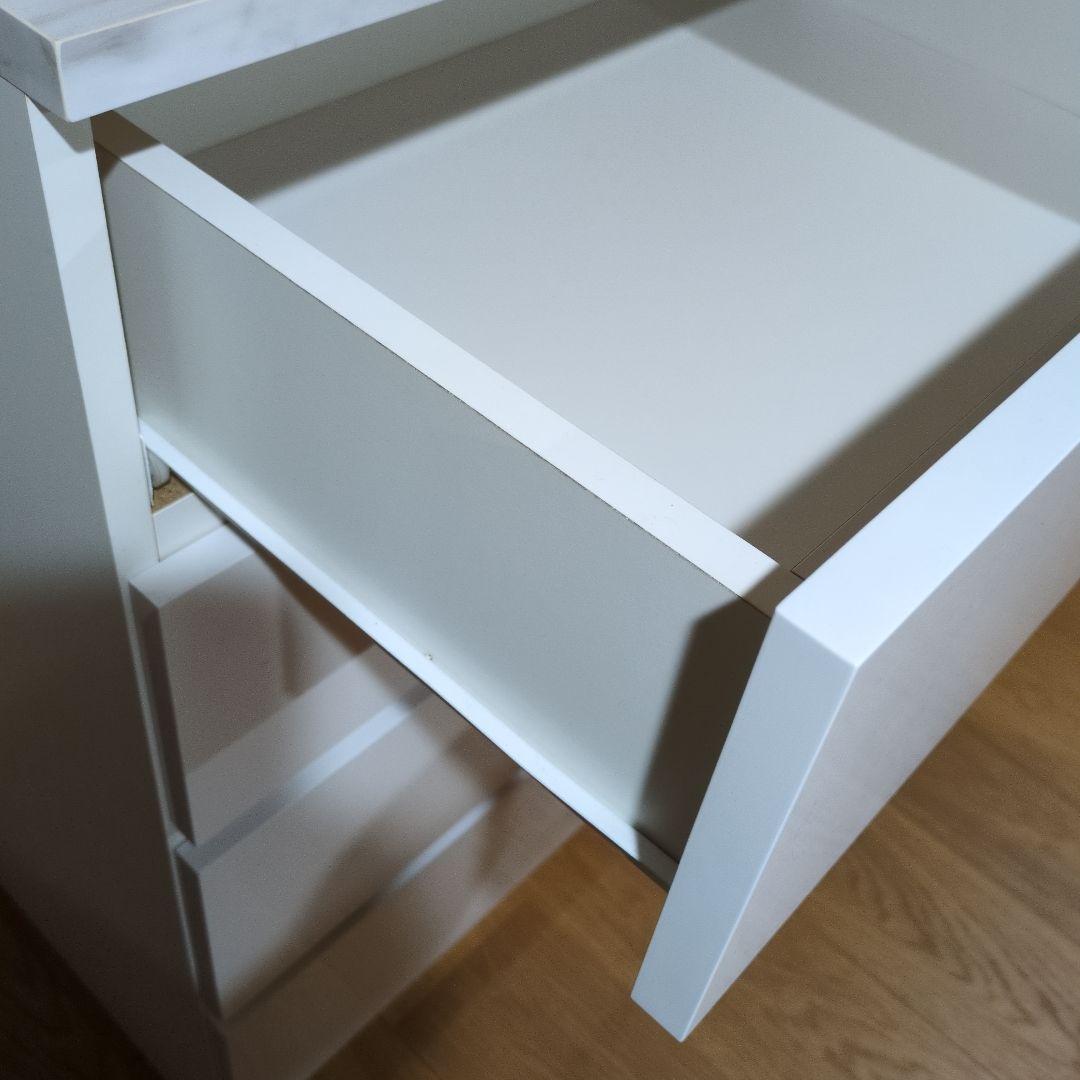 チェスト　キャビネット　タンス　ホワイト