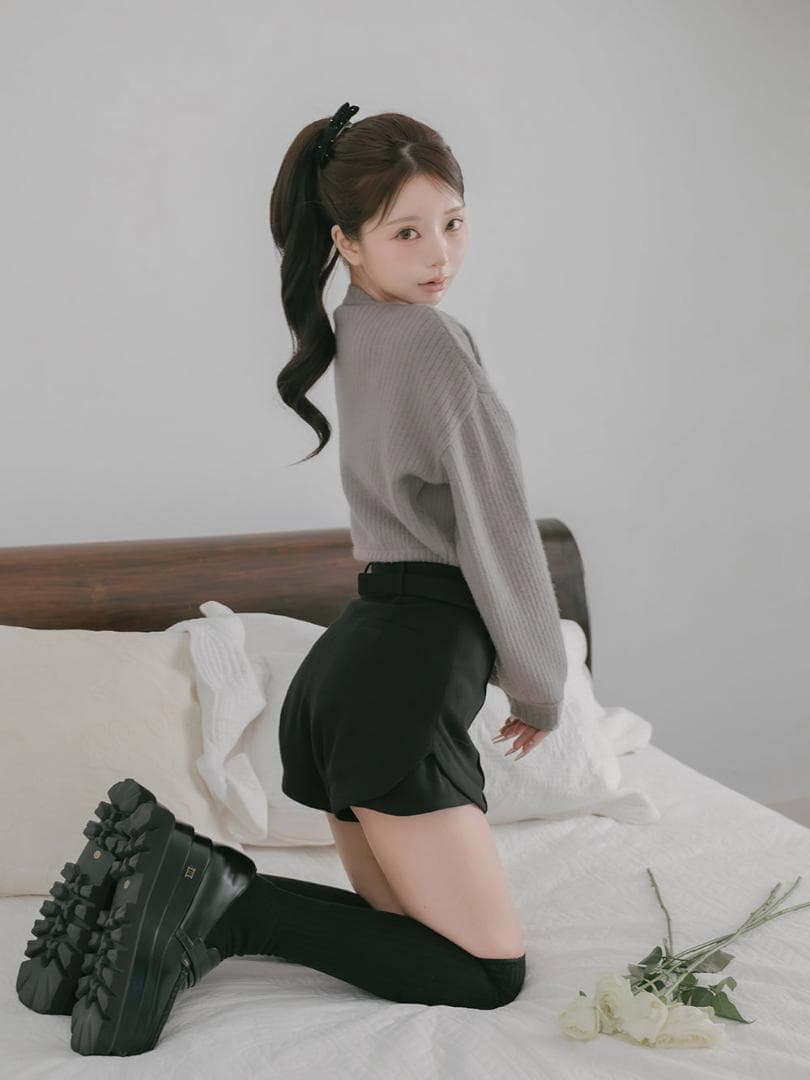 M 完売 新品 Darich サイドスリットハイウエストショートパンツ ブラック