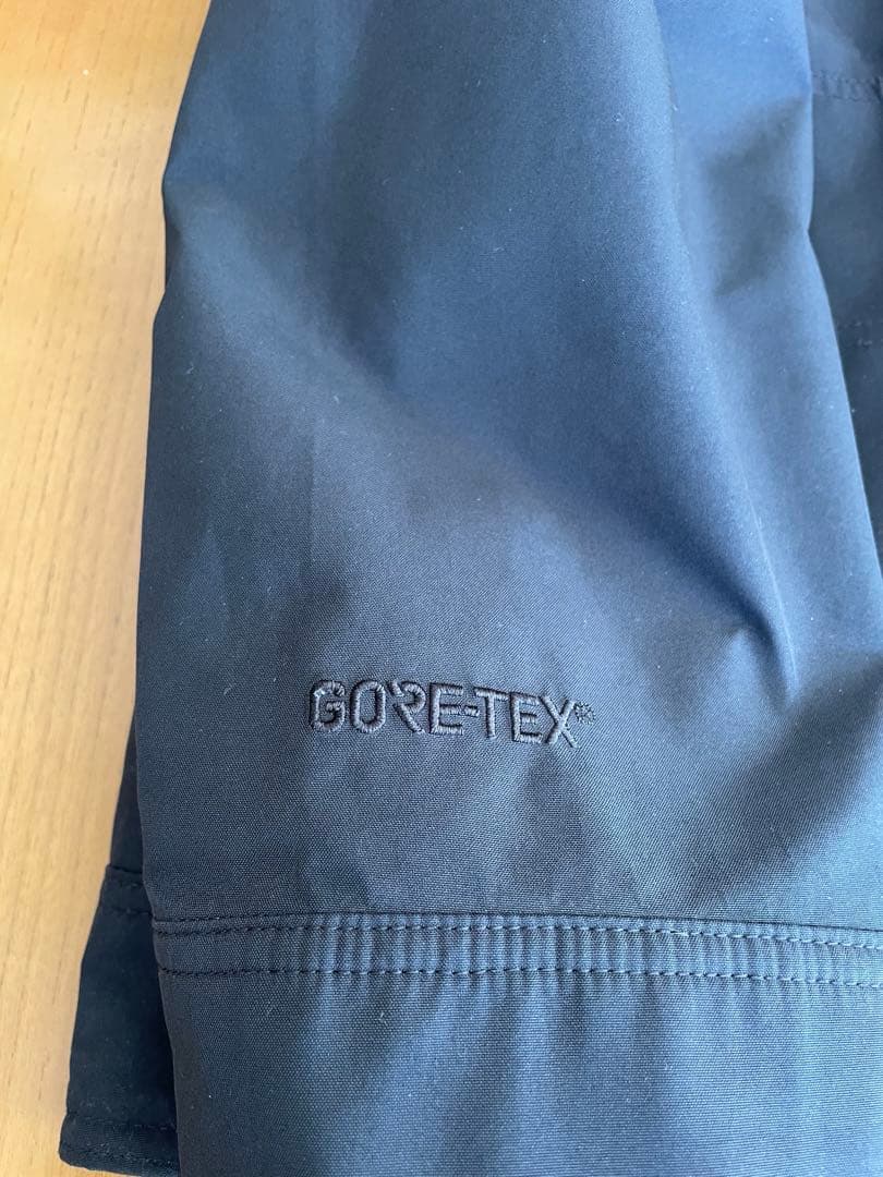 バートン BUROTN スノーボード　ウェア　ゴアテックス　GORE-TEX s
