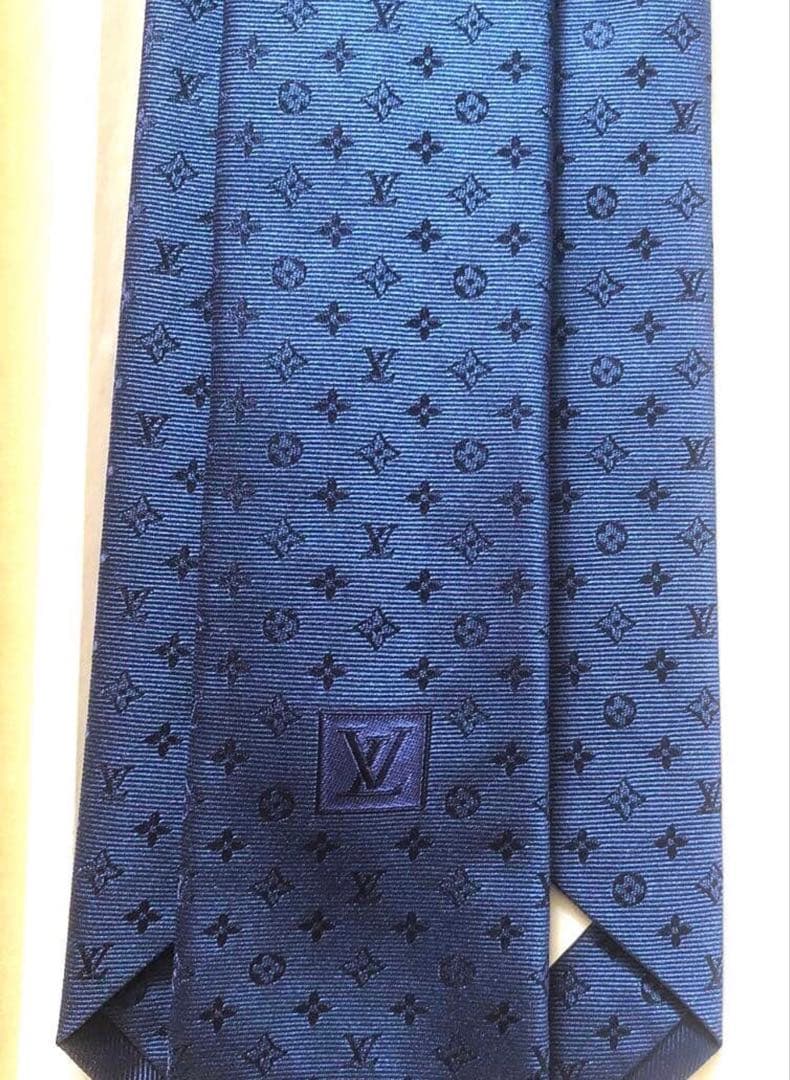 【新品】LOUIS VUITTON ルイ・ヴィトン　モノグラム　ネクタイ