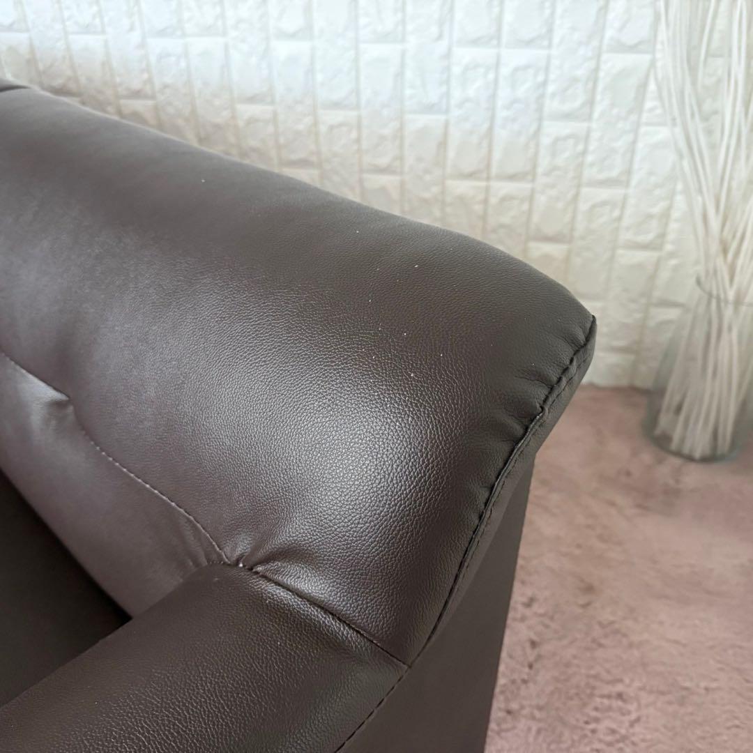 都内23区送料無料❗️ 2人掛けレザーソファ　ローソファ✨