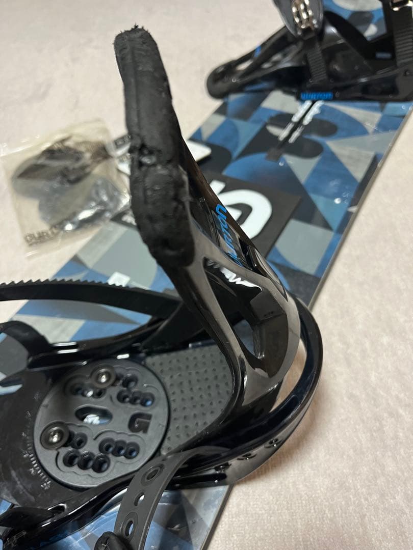 BURTON スノーボード 幾何学模様/シンプルロゴ