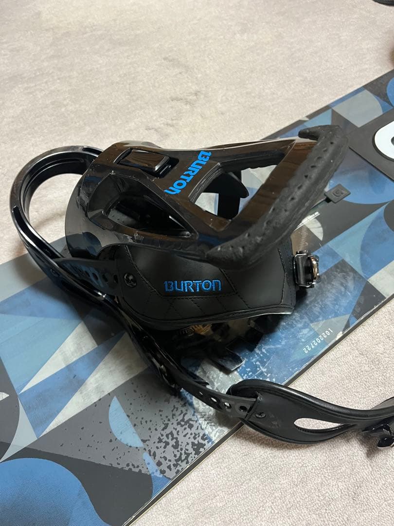 BURTON スノーボード 幾何学模様/シンプルロゴ