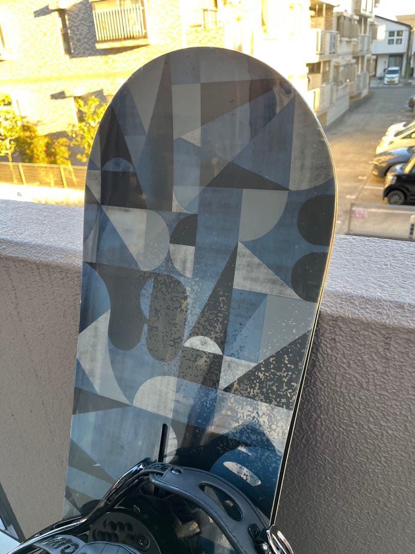 BURTON スノーボード 幾何学模様/シンプルロゴ