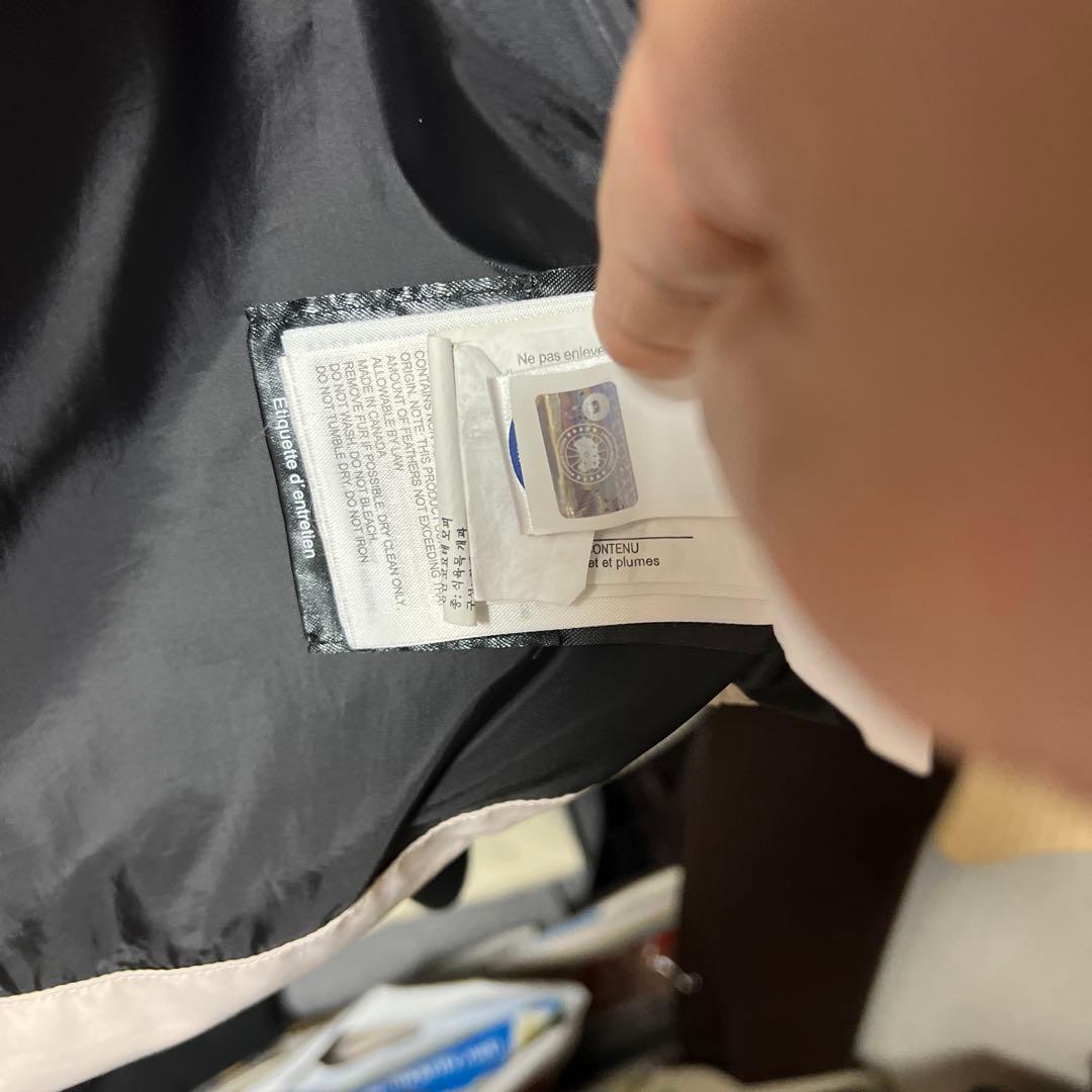 美品　  ホワイト ダウンベスト